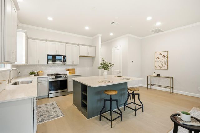 4317 Roseland Street B, Houston, TX 77006
