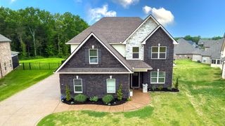 1210 Macey Peri Way, Smyrna, TN 37167