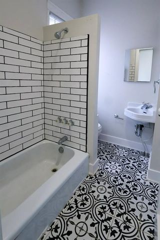3513 Kingman Boulevard, Des Moines, IA 50311