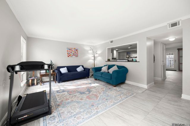 5539 Riverstone Dr, Baton Rouge, LA 70820