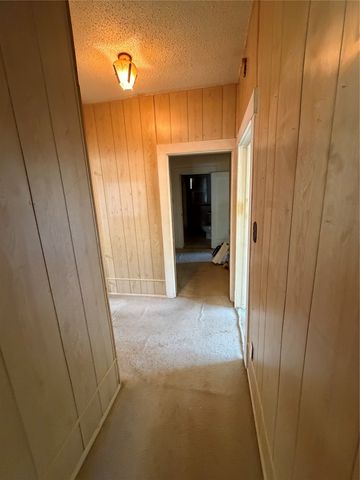 619 W Owing Street, Denison, TX 75020