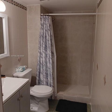 2821 N Miami Beach Blvd 4M, North Miami Beach, FL 33160