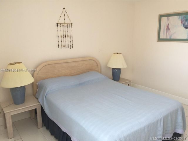 2821 N Miami Beach Blvd 4M, North Miami Beach, FL 33160