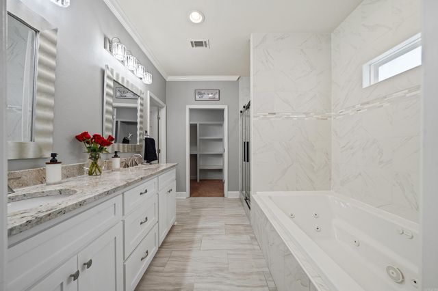 110 Cliffwood Loop, Hot Springs, AR 71913