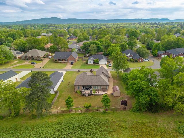 110 Cliffwood Loop, Hot Springs, AR 71913