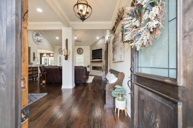 110 Cliffwood Loop, Hot Springs, AR 71913