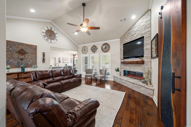 110 Cliffwood Loop, Hot Springs, AR 71913