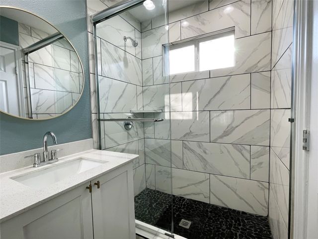 810 Thornton Carter Street, Mexia, TX 76667