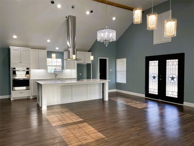 810 Thornton Carter Street, Mexia, TX 76667