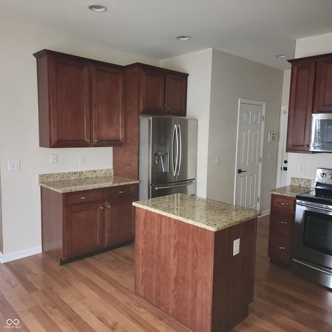 15557 Portland Drive, Westfield, IN 46074