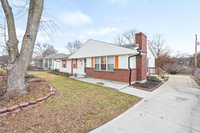 441 Jamison Drive, Bonner Springs, KS 66012