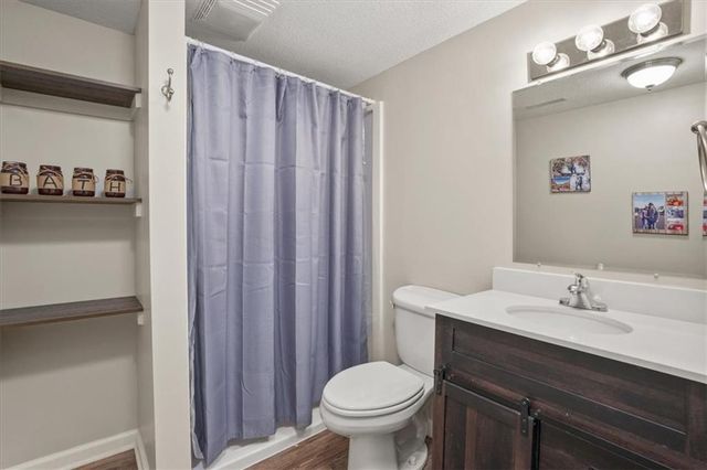 441 Jamison Drive, Bonner Springs, KS 66012