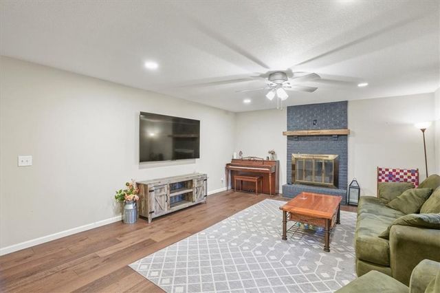 441 Jamison Drive, Bonner Springs, KS 66012