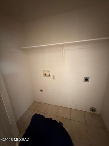 107 E Bowers Court, Oro Valley, AZ 85704