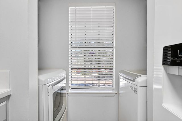 1411 Gracy Farms LN 118, Austin, TX 78758