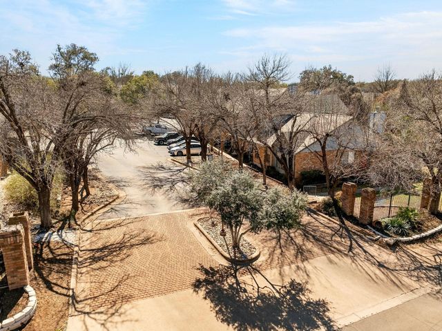 1411 Gracy Farms LN 118, Austin, TX 78758