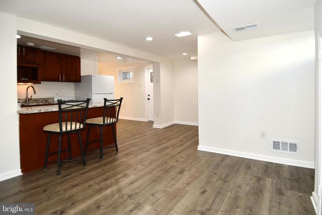 1316 S DINWIDDIE ST, Arlington, VA 22206