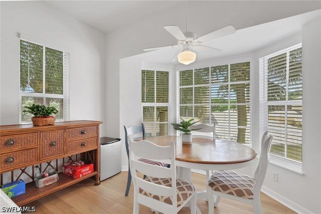 680 Wiggins Lake DR 202, Naples, FL 34110