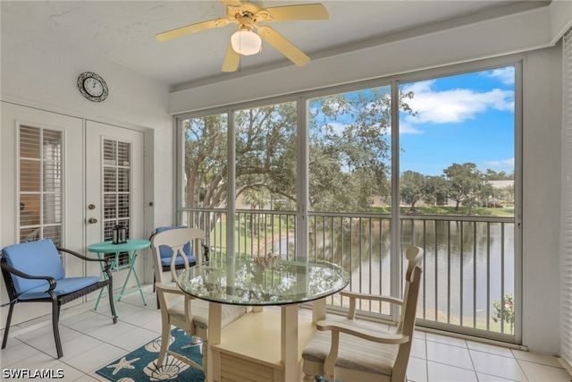 680 Wiggins Lake DR 202, Naples, FL 34110