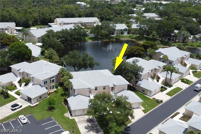680 Wiggins Lake DR 202, Naples, FL 34110