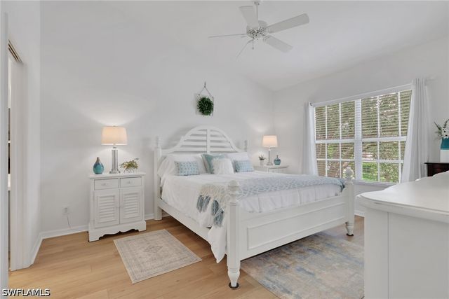 680 Wiggins Lake DR 202, Naples, FL 34110