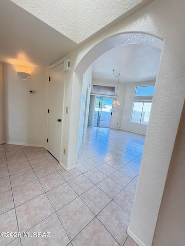 10410 E Passkey Drive, Tucson, AZ 85748