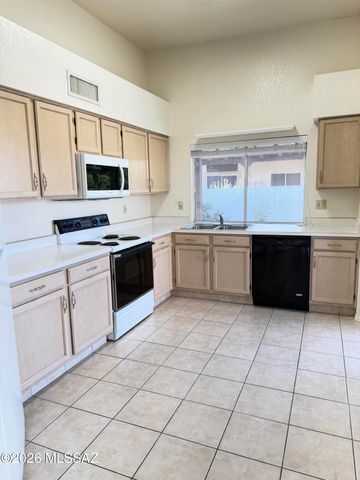 10410 E Passkey Drive, Tucson, AZ 85748