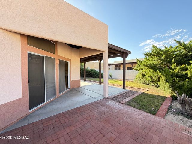 10410 E Passkey Drive, Tucson, AZ 85748