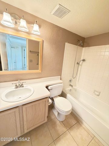 10410 E Passkey Drive, Tucson, AZ 85748