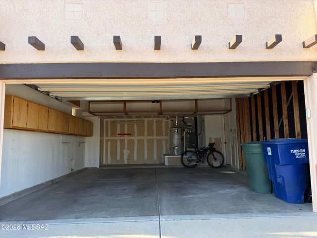 10410 E Passkey Drive, Tucson, AZ 85748