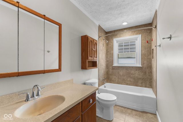 1864 N Norfolk Street, Indianapolis, IN 46224