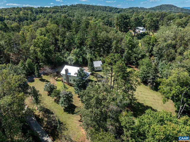 150 LYNX FARM LN, Charlottesville, VA 22903