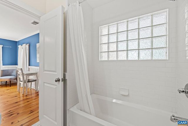 150 LYNX FARM LN, Charlottesville, VA 22903