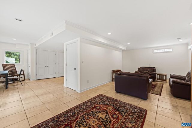 150 LYNX FARM LN, Charlottesville, VA 22903