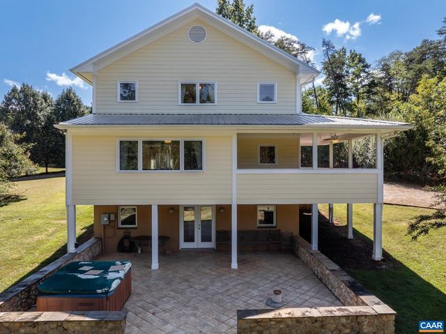 150 LYNX FARM LN, Charlottesville, VA 22903