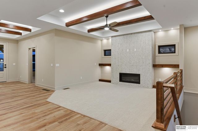 2204 N 182nd Avenue, Elkhorn, NE 68022