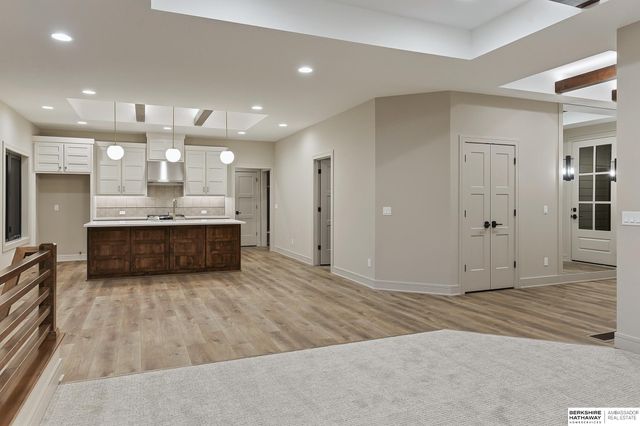 2204 N 182nd Avenue, Elkhorn, NE 68022