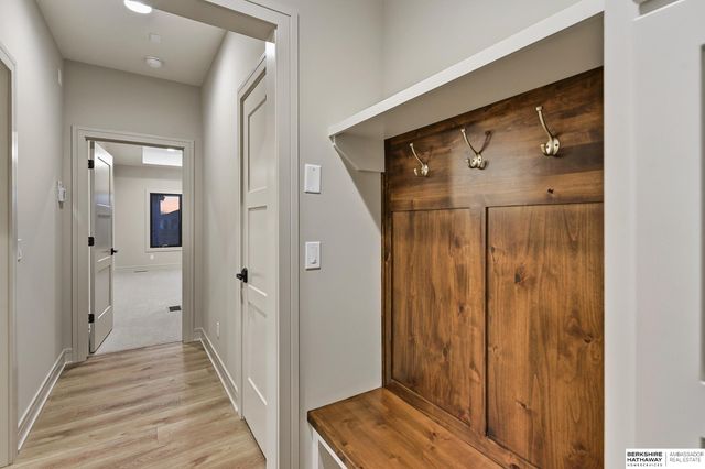 2204 N 182nd Avenue, Elkhorn, NE 68022