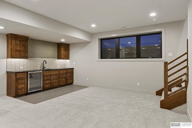 2204 N 182nd Avenue, Elkhorn, NE 68022