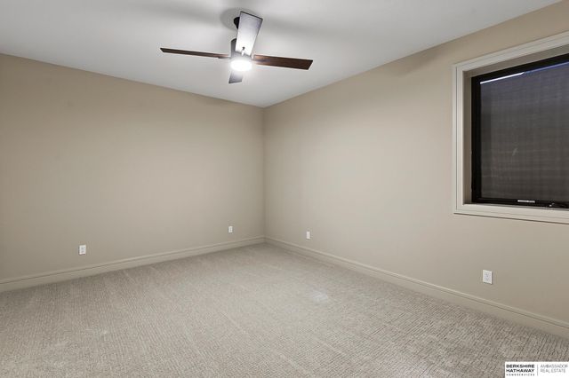 2204 N 182nd Avenue, Elkhorn, NE 68022