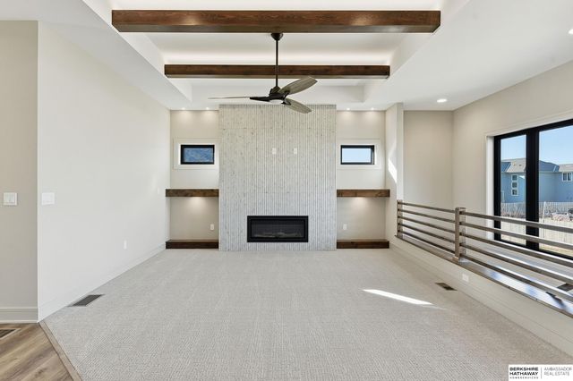 2204 N 182nd Avenue, Elkhorn, NE 68022