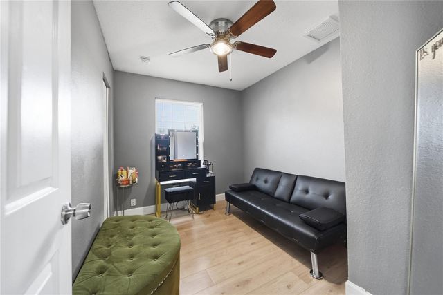 1542 28TH STREET S, St Petersburg, FL 33712