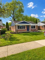 30731 Steinhauer Street, Westland, MI 48186