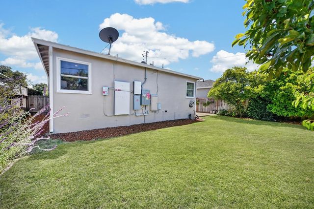 621 E 16th Avenue, San Mateo, CA 94402