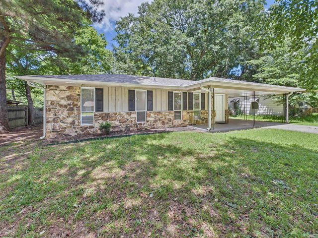 208 Raney Place, Jacksonville, AR 72076
