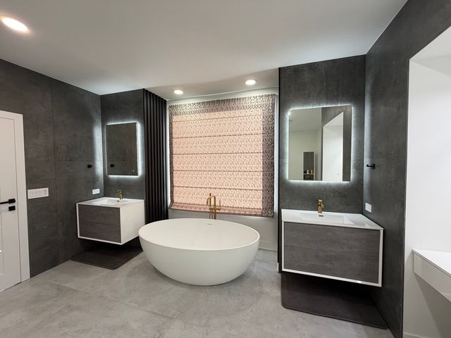 9605 S Muirfield Drive, Lakewood, IL 60014