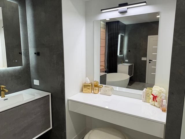 9605 S Muirfield Drive, Lakewood, IL 60014