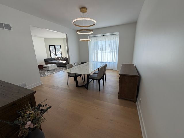 9605 S Muirfield Drive, Lakewood, IL 60014