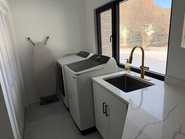 9605 S Muirfield Drive, Lakewood, IL 60014