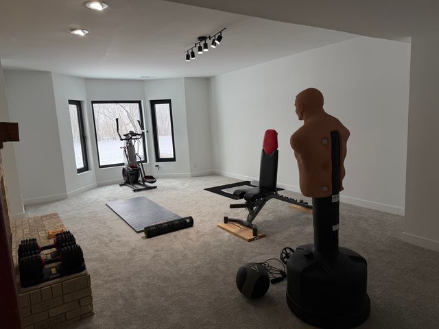 9605 S Muirfield Drive, Lakewood, IL 60014